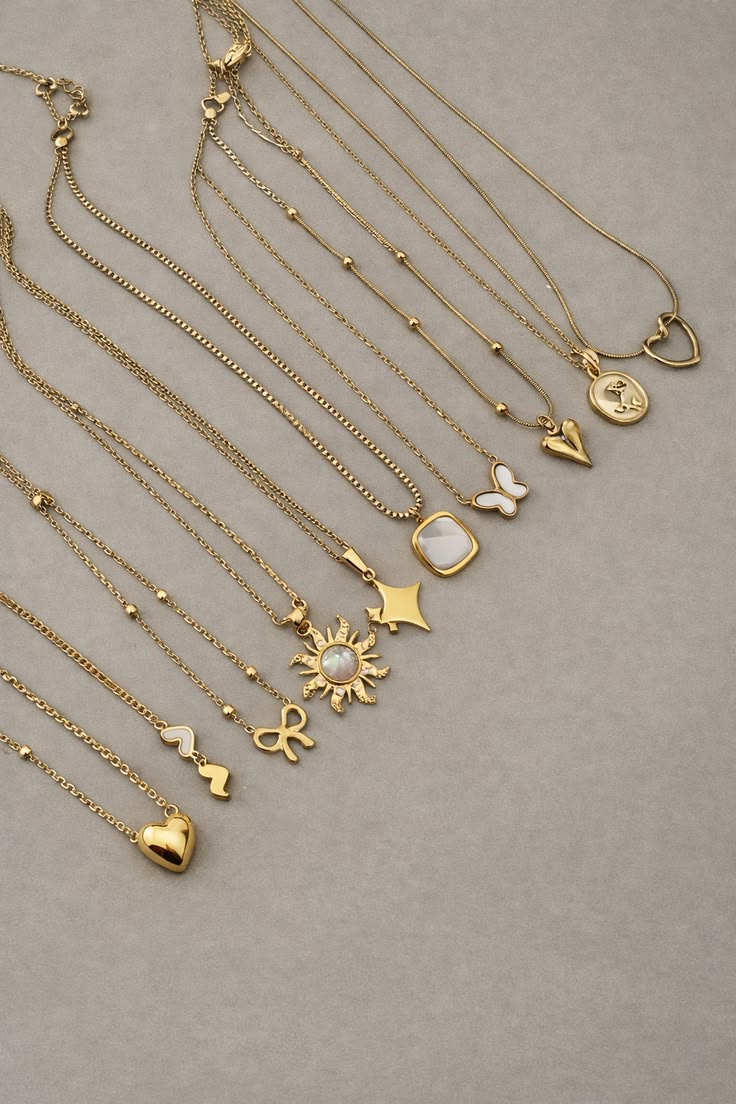 Women's Necklaces